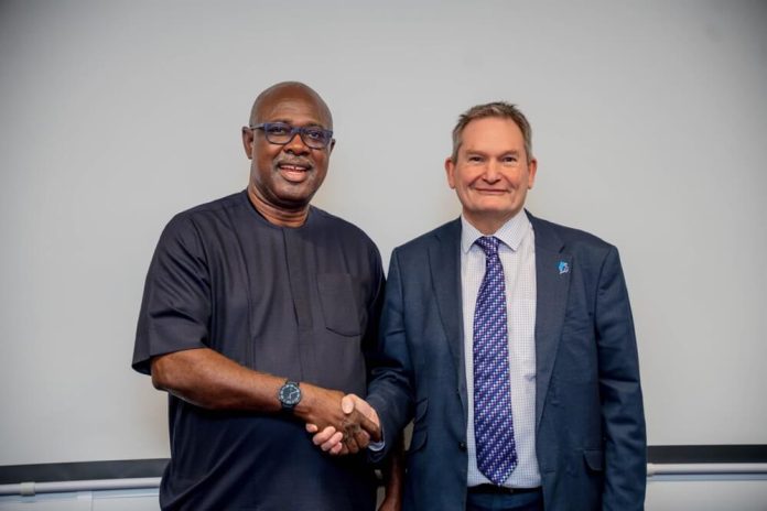 The Federal Government, through the Ministry of Petroleum Resources, has signed a Memorandum of Understanding (MoU)